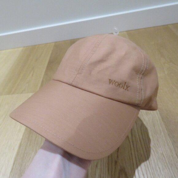 WOOLX Frankie Baseball Hat Breathable Merino Wool in Salmon Casual Outdoor - Picture 4 of 12